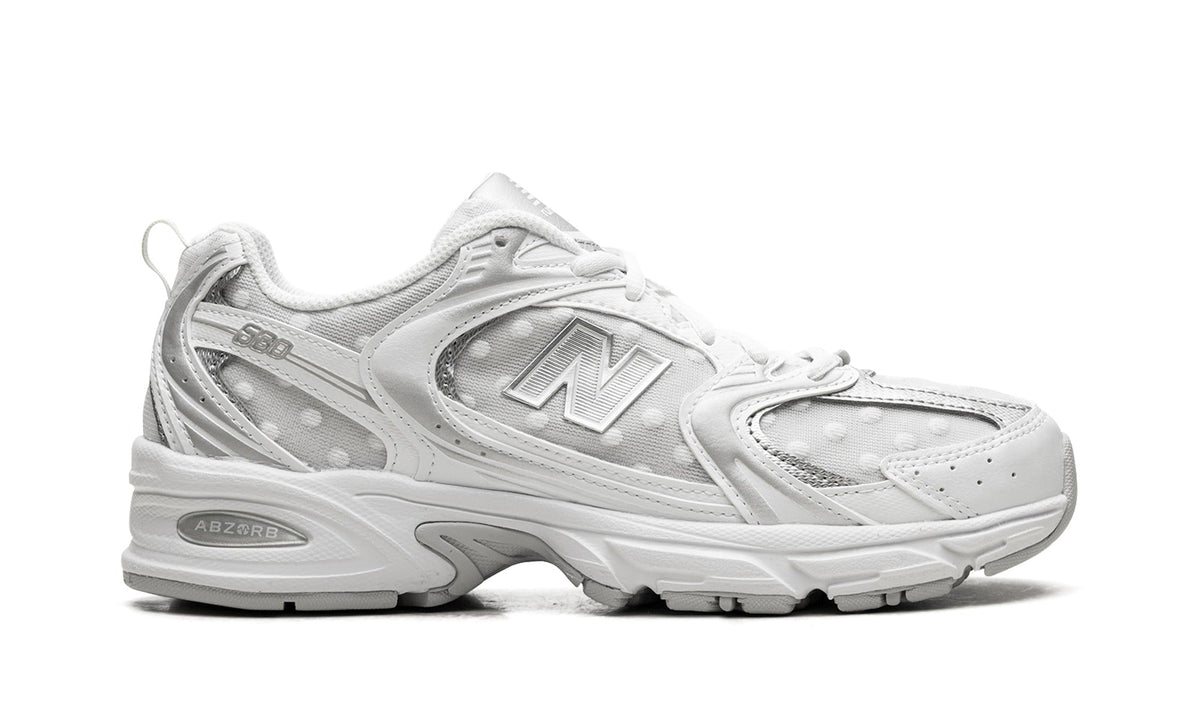 New Balance 530 Sneakers – White & Silver Grey