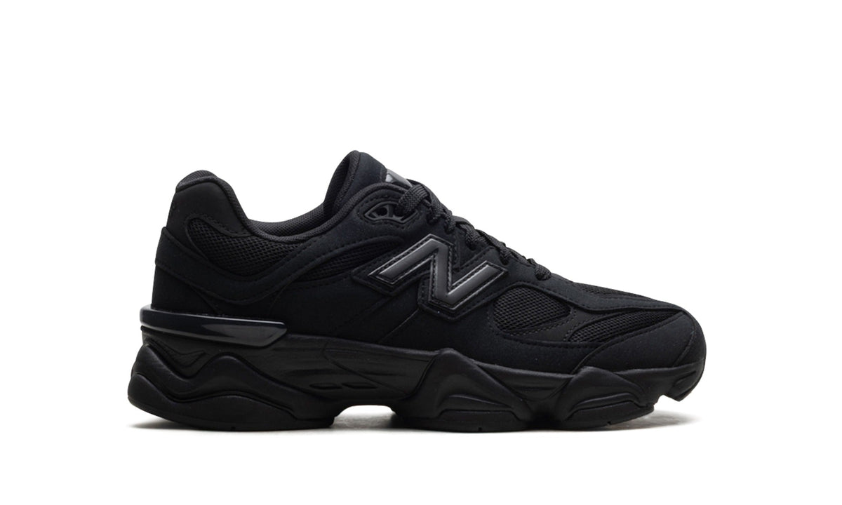 New Balance 9060 GS Sneakers in Triple Black