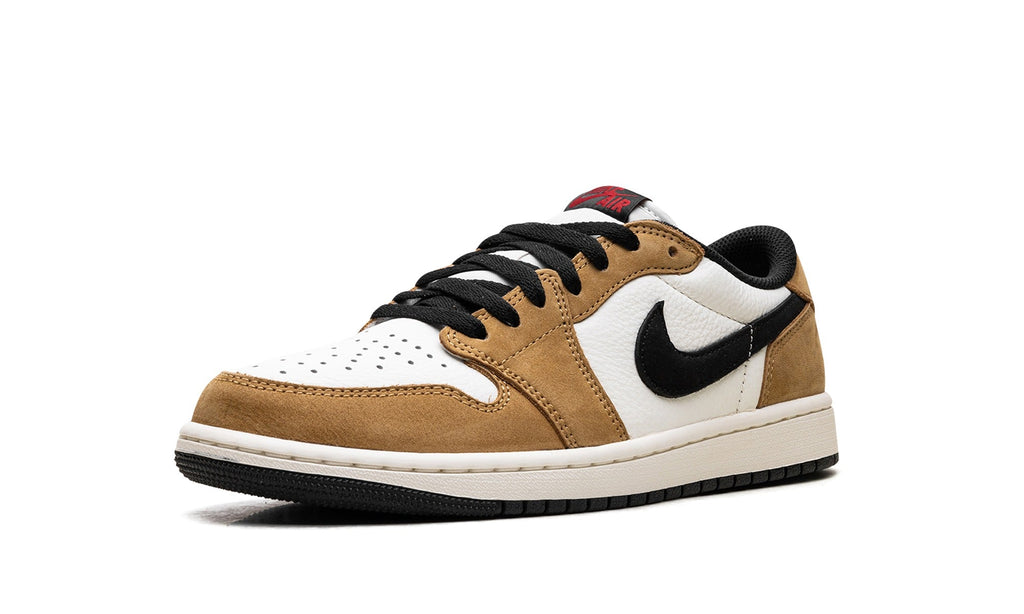 Air Jordan 1 Low Sneakers – Tan, White & Black
