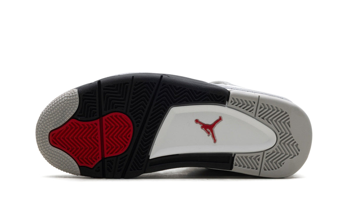 Air Jordan 4 Sneakers – White Cement