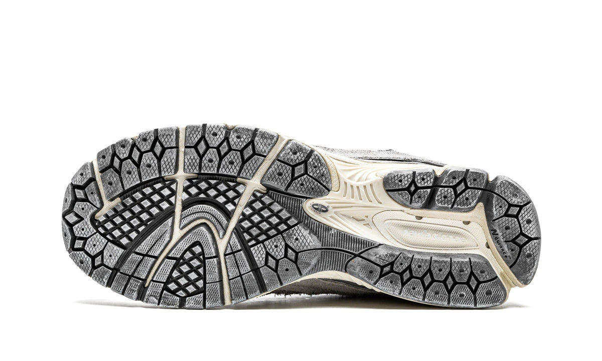 New Balance 2002R Grey Sneakers with Tonal Overlays