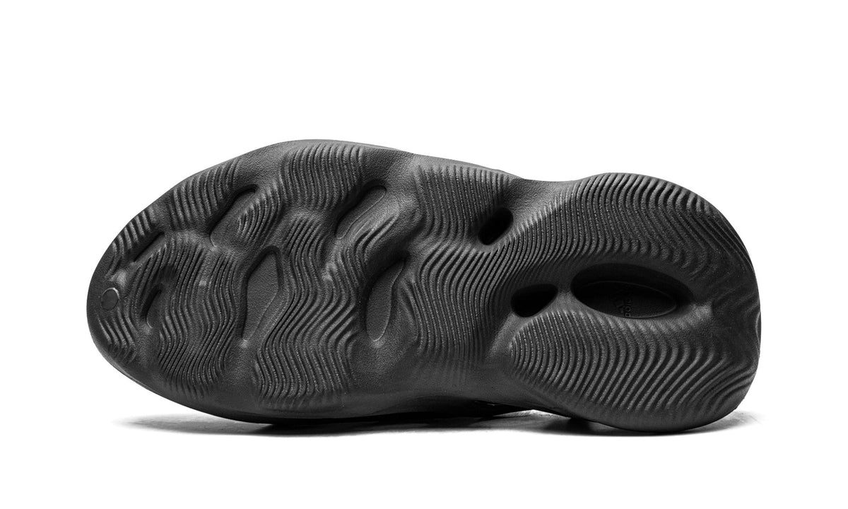 Yeezy Foam Runner Slip-On Shoes – Charcoal Black