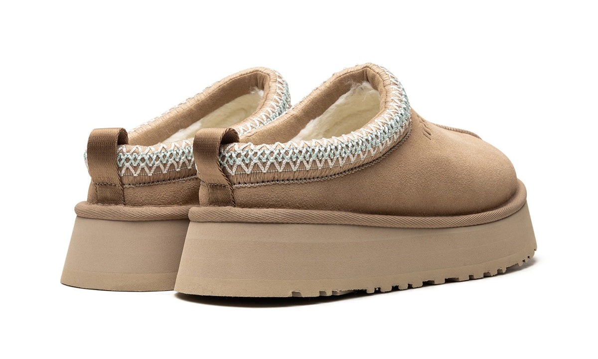 UGG Tazz Platform Slippers – Sand Beige